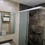 Pedro Ξενοδοχείο Τορρεμολίνος